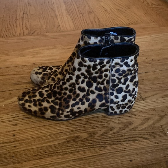 Nine West faux leopard fur booties - Picture 4 of 6